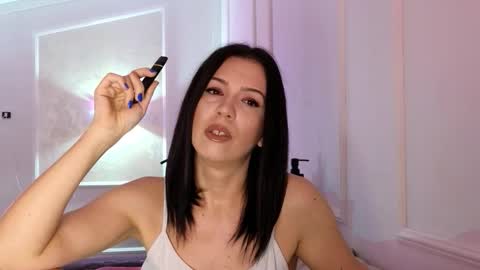 alyarei online show from 12-02-25, 01:33