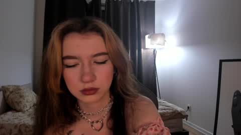 Anna online show from 01-07-25, 04:37