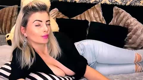 aly online show from 01-11-25, 12:29