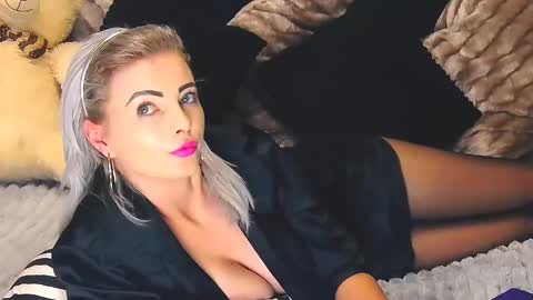 aly online show from 02-09-25, 02:07