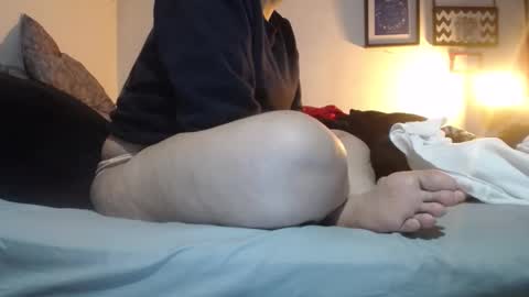 Alyn Maria online show from 09-28-25, 03:34