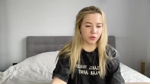 Al online show from 04-19-26, 07:07