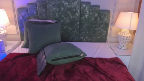 Alys  online show from 01-05-25, 06:13