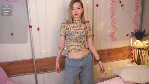 Kate online show from 04-24-26, 04:09