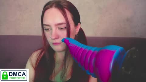 Snapshot of alyssa__scarlet chatting on 12-12-24, 10:02 Alyssa online show from 12-12-24, 10:02