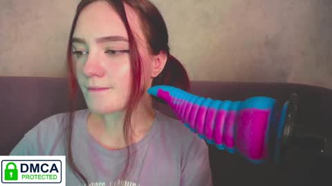 Snapshot of alyssa__scarlet chatting on 12-16-24, 03:19 Alyssa online show from 12-16-24, 03:19