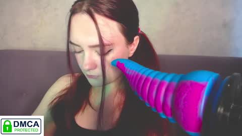 Snapshot of alyssa__scarlet chatting on 02-13-25, 10:23 Alyssa online show from 02-13-25, 10:23