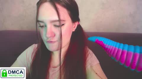 Snapshot of alyssa__scarlet chatting on 10-23-25, 08:57 Alyssa online show from 10-23-25, 08:57