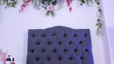 alyssa_joness online show from 02-20-25, 07:01