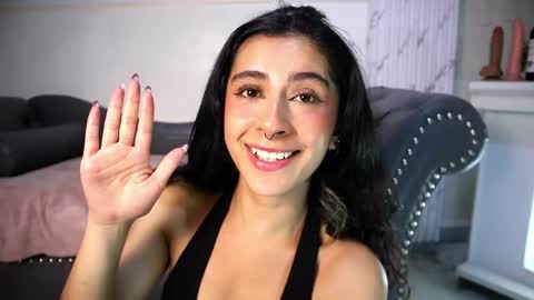 Snapshot of alyssa_joness chatting on 05-25-26, 04:07 alyssa_joness online show from 05-25-26, 04:07
