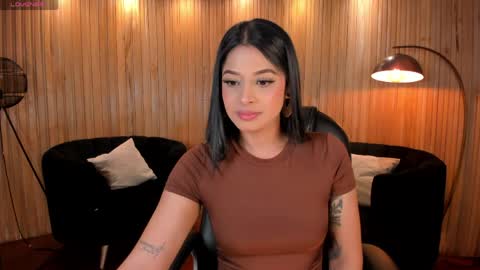 Snapshot of alyssadean_ chatting on 05-25-26, 11:27 Aly online show from 05-25-26, 11:27