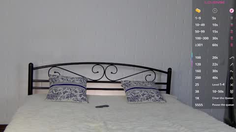 Alyx online show from 03-06-26, 09:22