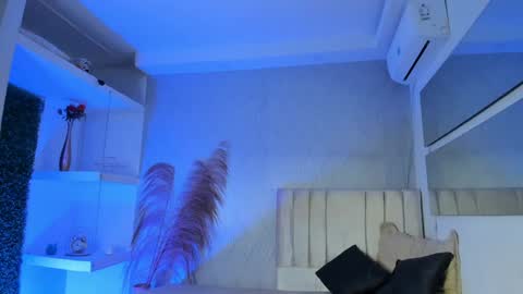 AMAIA online show from 12-15-24, 01:57