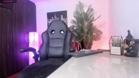 anny online show from 02-10-25, 02:30