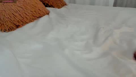 Amaia Mendoza online show from 02-28-25, 06:41