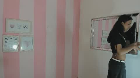 Snapshot of amaia_monroe chatting on 06-14-26, 02:57 amaia_monroe online show from 06-14-26, 02:57