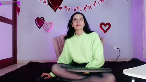 Snapshot of amaisinclair chatting on 02-10-25, 05:58 Amai Sinclair online show from 02-10-25, 05:58