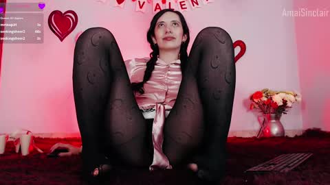 Snapshot of amaisinclair chatting on 02-17-25, 12:05 Amai Sinclair online show from 02-17-25, 12:05