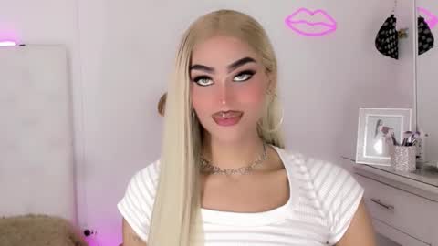 amal_baddel_ online show from 02-05-26, 05:01