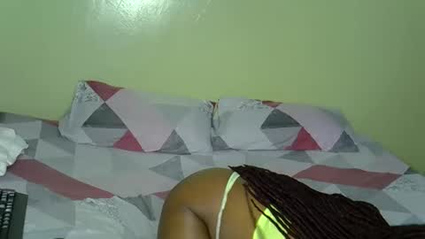 amala01 online show from 04-23-26, 08:11