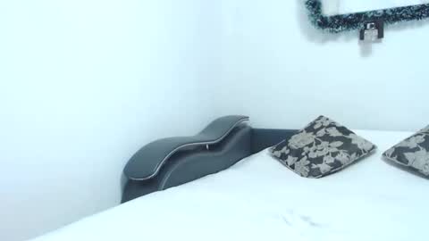 Snapshot of amali2015 chatting on 01-09-25, 04:17 amali2015 online show from 01-09-25, 04:17