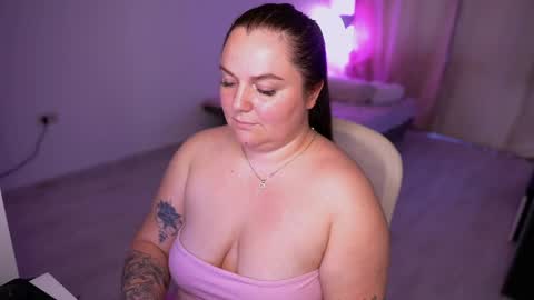 Snapshot of amalia_minkxx chatting on 05-28-26, 04:15 amalia_minkxx online show from 05-28-26, 04:15
