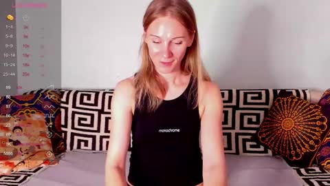 Amalia online show from 10-11-25, 08:13