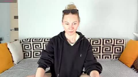 Amalia online show from 04-29-26, 08:51