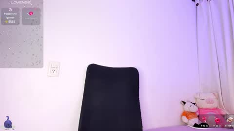 Snapshot of amaliaandrade chatting on 02-09-25, 04:57 Amalia real MIA online show from 02-09-25, 04:57