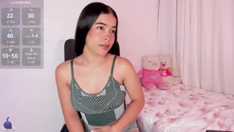 Snapshot of amaliaandrade chatting on 09-09-25, 05:07 Amalia real MIA online show from 09-09-25, 05:07