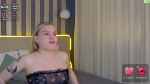 Snapshot of amaliabell chatting on 04-04-26, 01:08 Amalia online show from 04-04-26, 01:08