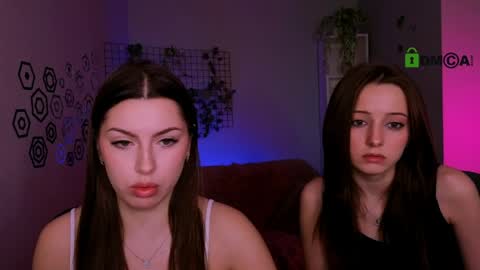 Amalia online show from 04-24-26, 09:34