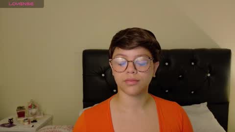         online show from 03-10-25, 12:37