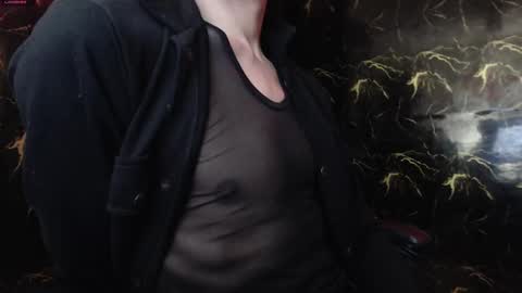 Snapshot of amand_sex chatting on 09-16-25, 02:23 amand_sex online show from 09-16-25, 02:23