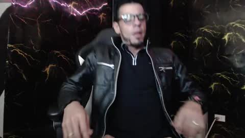 Snapshot of amand_sex chatting on 09-17-25, 02:35 amand_sex online show from 09-17-25, 02:35