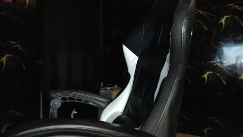 Snapshot of amand_sex chatting on 10-18-25, 01:52 amand_sex online show from 10-18-25, 01:52