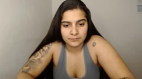 Snapshot of amanda5star chatting on 02-05-25, 12:53 The queen of the biceps  online show from 02-05-25, 12:53