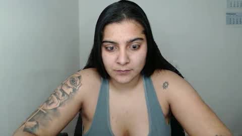 Snapshot of amanda5star chatting on 03-10-25, 10:34 The queen of the biceps  online show from 03-10-25, 10:34
