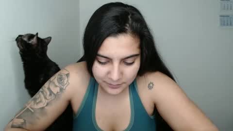 Snapshot of amanda5star chatting on 03-12-25, 12:31 The queen of the biceps  online show from 03-12-25, 12:31