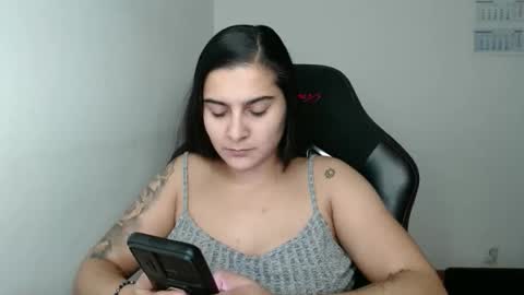 The queen of the biceps  online show from 02-04-26, 06:25