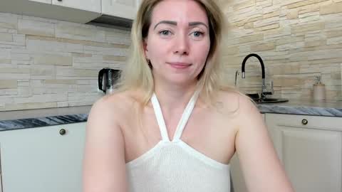 Snapshot of amanda___grey chatting on 05-03-26, 04:57 Amanda insta amanda grey online show from 05-03-26, 04:57