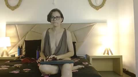 amanda_ramirez online show from 09-09-25, 08:19