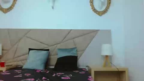 amanda_ramirez online show from 10-20-25, 08:20