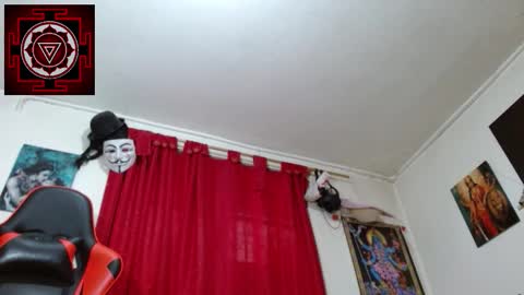 Amanda Valeska online show from 12-18-25, 05:41