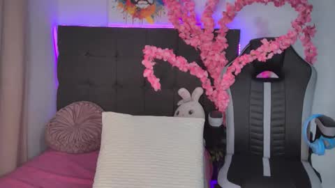 Amanda online show from 09-23-25, 01:41