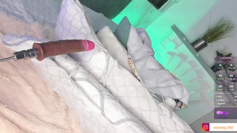 Snapshot of amandajoness_ chatting on 01-09-25, 10:52 amandajoness  online show from 01-09-25, 10:52