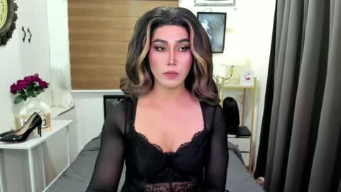 Snapshot of amandaleon chatting on 09-16-25, 01:56 amandaleon online show from 09-16-25, 01:56