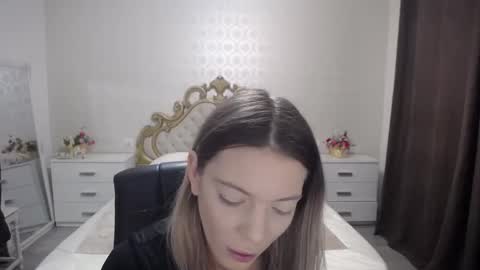 AmandaTop online show from 10-07-25, 06:43