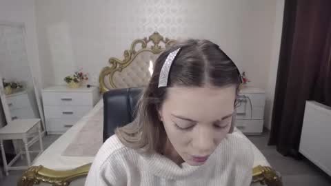 AmandaTop online show from 10-22-25, 06:46