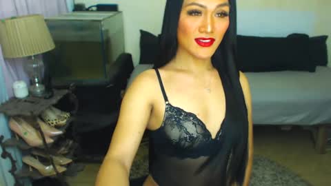Snapshot of amandawildsexxx chatting on 01-10-25, 11:39 Suzie online show from 01-10-25, 11:39